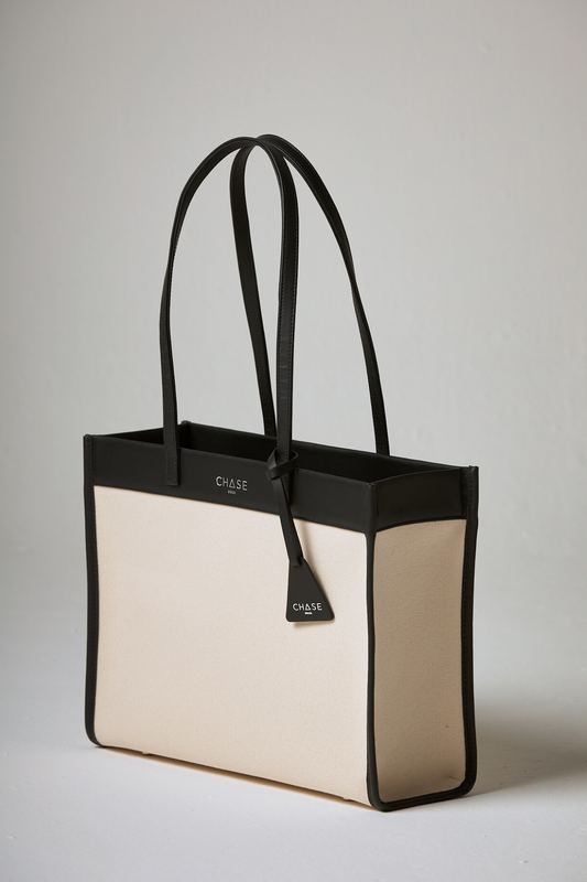 Chase TOTE Bag White&Black